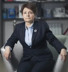 Людмила Лазарева