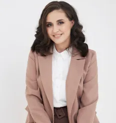 Екатерина Тур